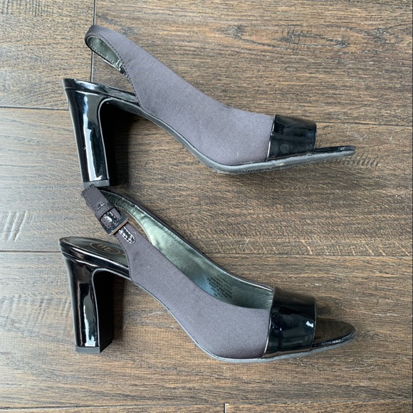 Mootsies Tootsies Size 8 Black 3 Inch High Heels - Picture 6 of 12